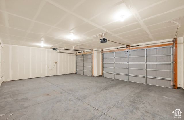 4409 S 850 W, Riverdale, UT 84405