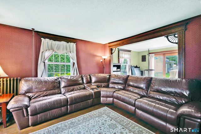 22 Chapin Avenue, Rocky Hill, CT 06067