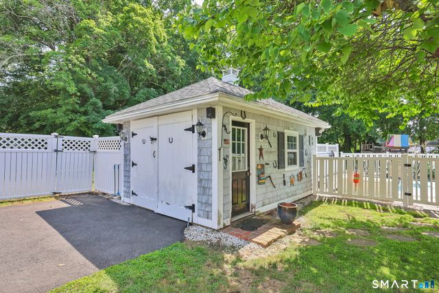 22 Chapin Avenue, Rocky Hill, CT 06067