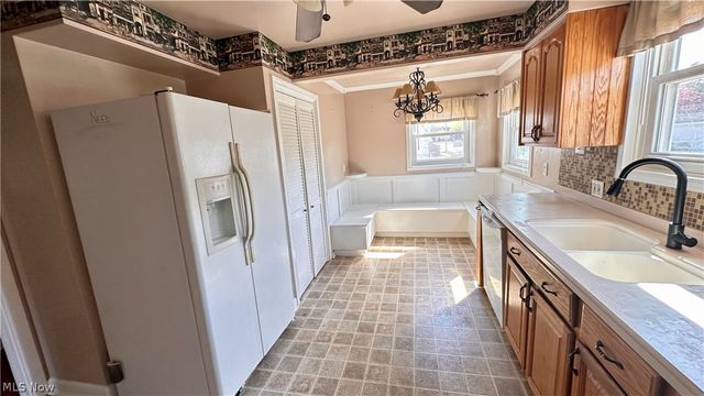 275 E 210th Street, Euclid, OH 44123