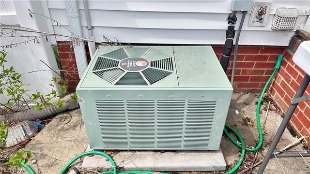 275 E 210th Street, Euclid, OH 44123