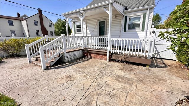 275 E 210th Street, Euclid, OH 44123