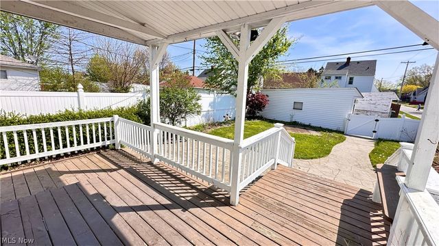 275 E 210th Street, Euclid, OH 44123