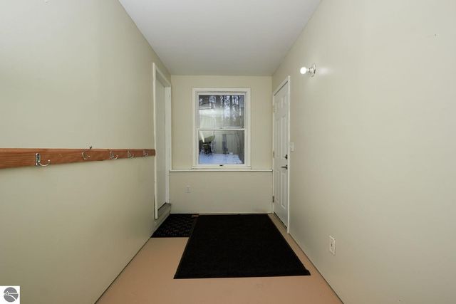 4619 Lakepine Drive, Traverse City, MI 49685