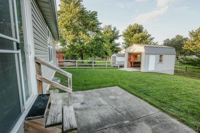 942 Pheasant Run Drive, Trenton, OH 45067
