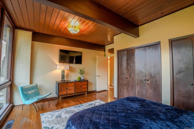 21 River Valley Road, Little Rock, AR 72227