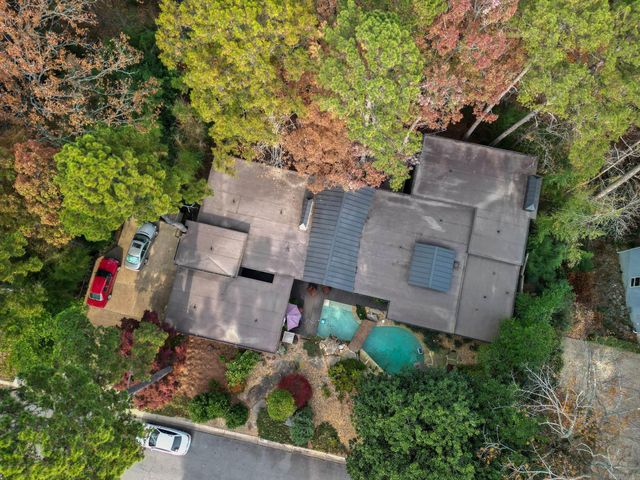 21 River Valley Road, Little Rock, AR 72227