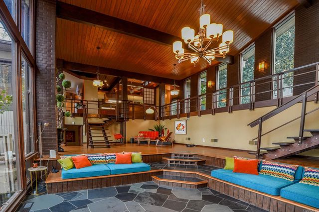 21 River Valley Road, Little Rock, AR 72227