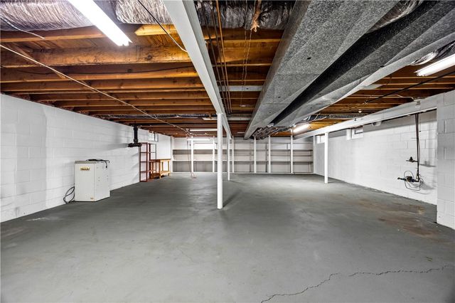 5 Callingham Road, Pittsford, NY 14534