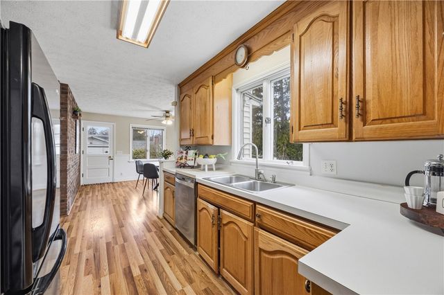 5 Callingham Road, Pittsford, NY 14534