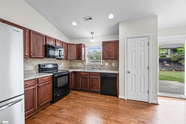 601 Chartwell Drive, Greer, SC 29650