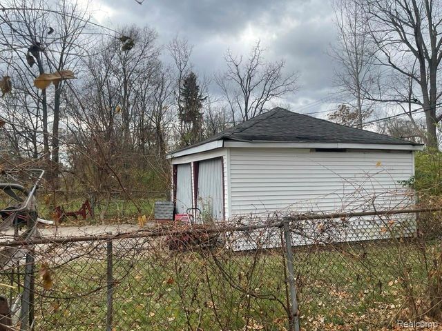 12123 Grandmont Avenue, Detroit, MI 48227