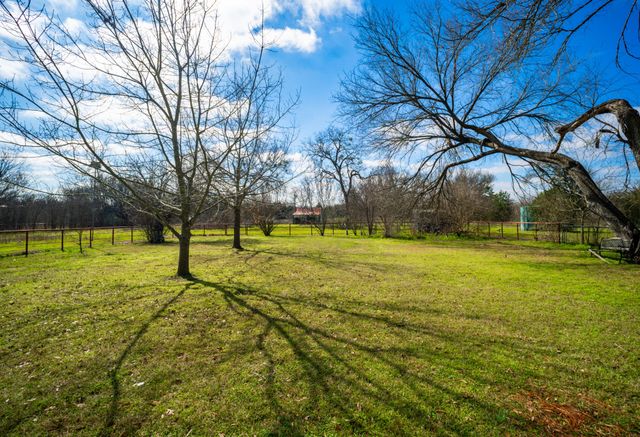115 E Brazos, Wortham, TX 76693