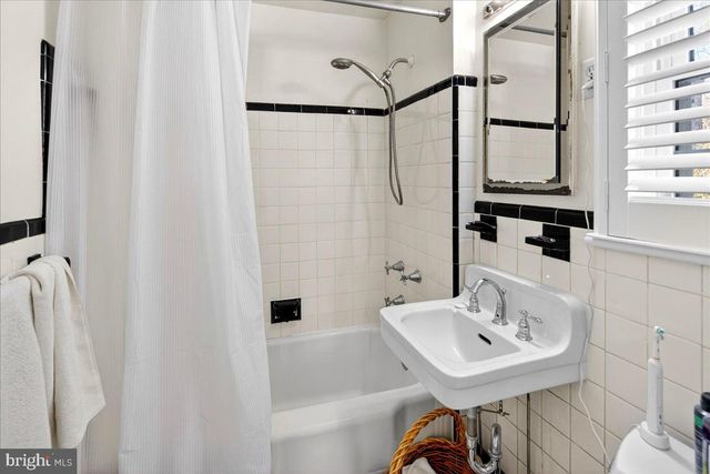 300 WESTERN WAY, Princeton, NJ 08540