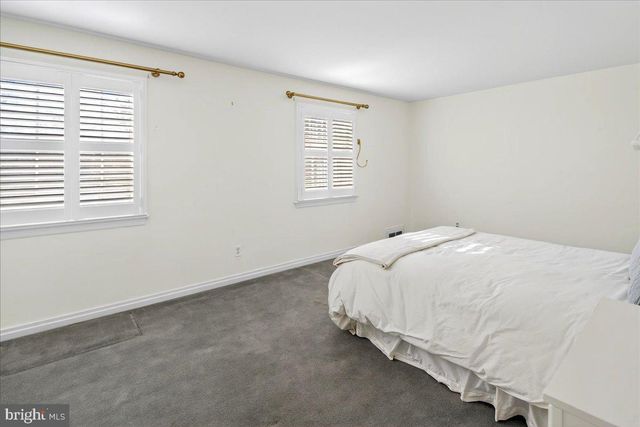 300 WESTERN WAY, Princeton, NJ 08540