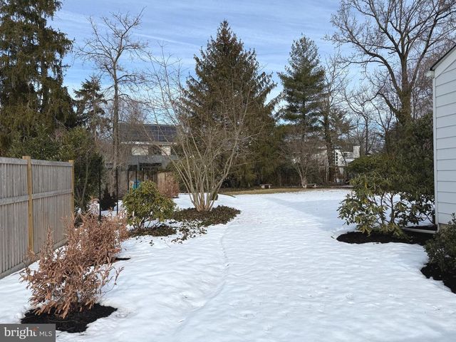 300 WESTERN WAY, Princeton, NJ 08540