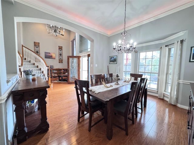 707 Fairway Oaks, Conroe, TX 77302