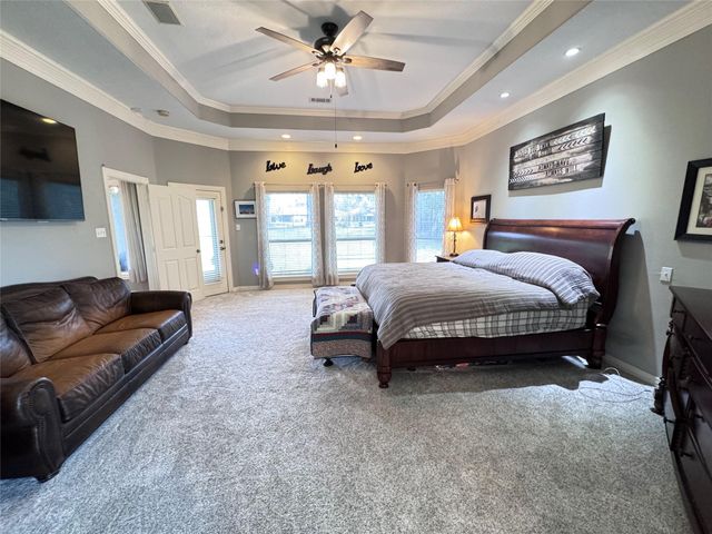 707 Fairway Oaks, Conroe, TX 77302