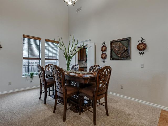 908 N Justin Drive, Yukon, OK 73099