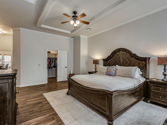 908 N Justin Drive, Yukon, OK 73099