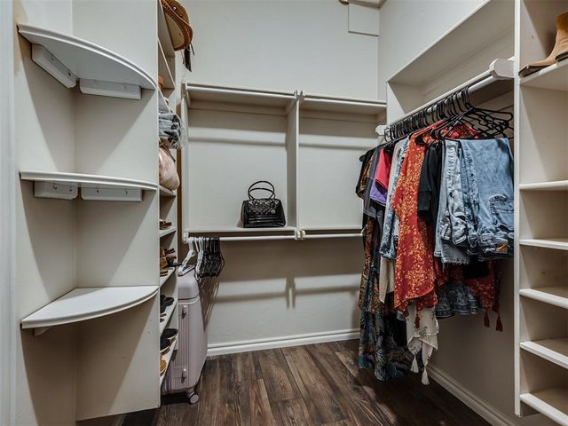 908 N Justin Drive, Yukon, OK 73099