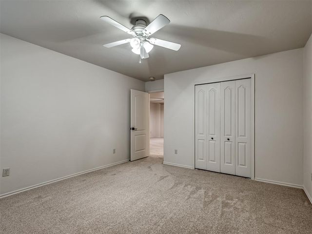 908 N Justin Drive, Yukon, OK 73099