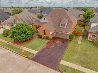 908 N Justin Drive, Yukon, OK 73099