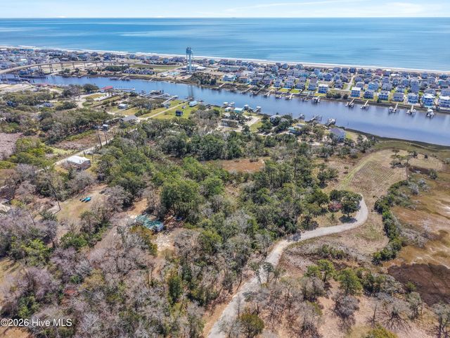 3123 Canalview Street SW, Supply, NC 28462