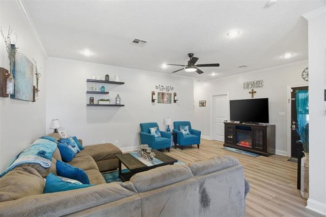 1919 Dale St Street, Sulphur, LA 70663