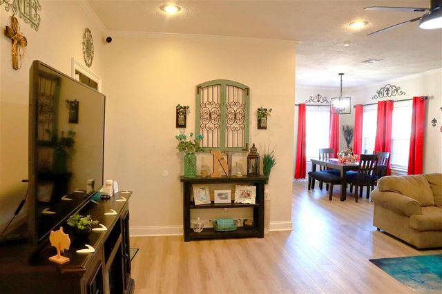 1919 Dale St Street, Sulphur, LA 70663