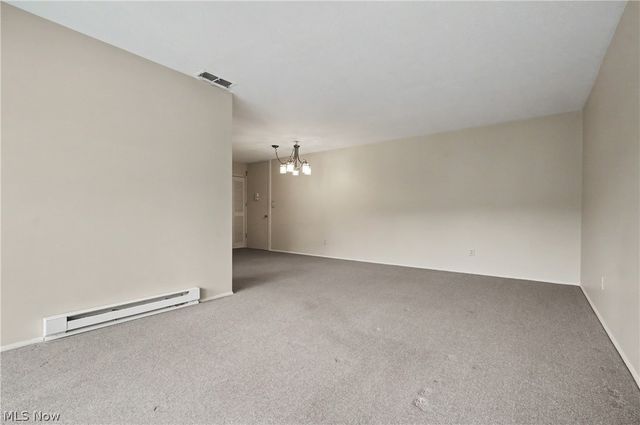 3066 Kent Road 301, Stow, OH 44224