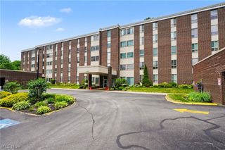3066 Kent Road 301, Stow, OH 44224