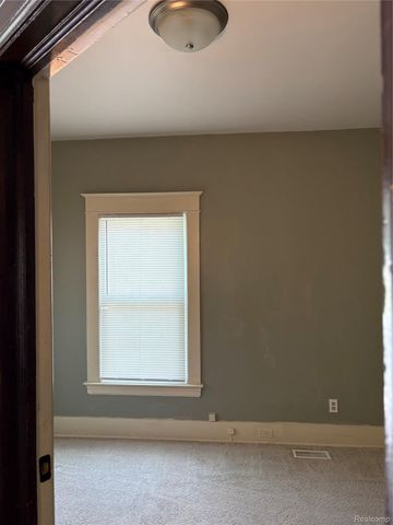 1026 Davis Avenue Nw, Grand Rapids, MI 49504