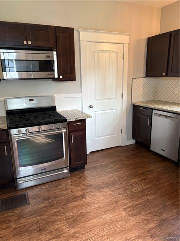 1026 Davis Avenue Nw, Grand Rapids, MI 49504