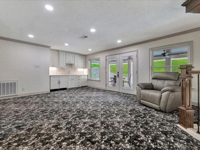 3029 W Us Highway 190 W, Woodville, TX 75979