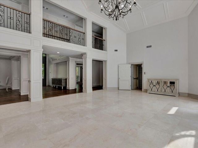 3029 W Us Highway 190 W, Woodville, TX 75979