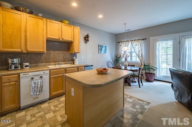 245 Plaza Drive, Chapel Hill, NC 27517