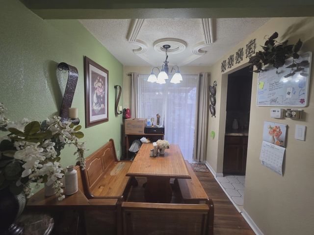 2711 S Mason Ter, Wichita, KS 67216