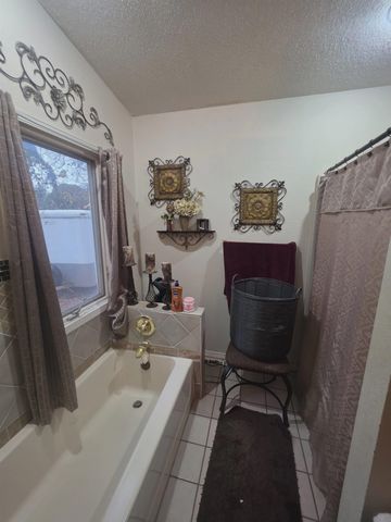 2711 S Mason Ter, Wichita, KS 67216