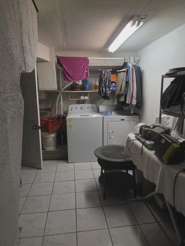 2711 S Mason Ter, Wichita, KS 67216