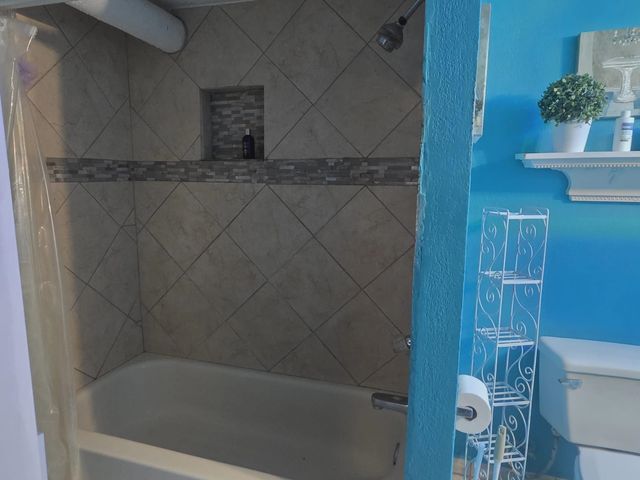 2711 S Mason Ter, Wichita, KS 67216