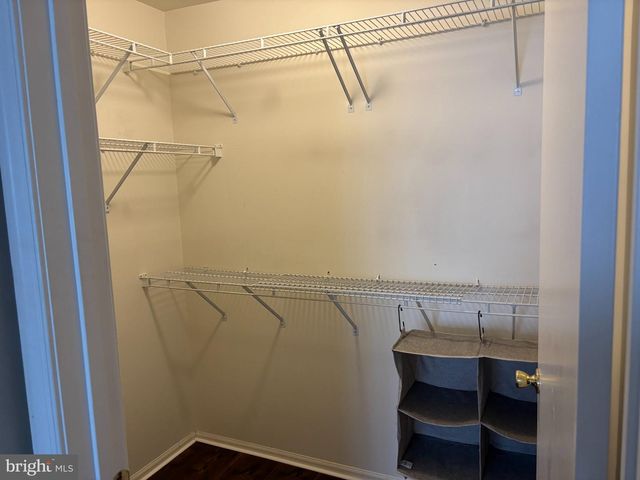1002 SQUIRREL RD, Marlton, NJ 08053