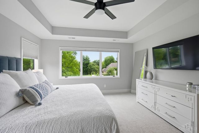 9932 Zig Zag Road, Montgomery, OH 45242