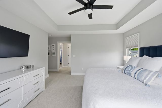 9932 Zig Zag Road, Montgomery, OH 45242