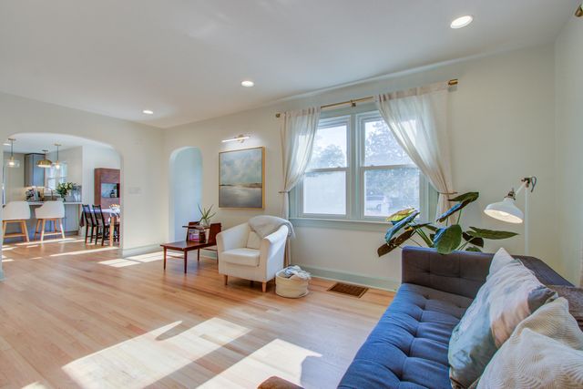 4881 Victoria Avenue, North Charleston, SC 29405