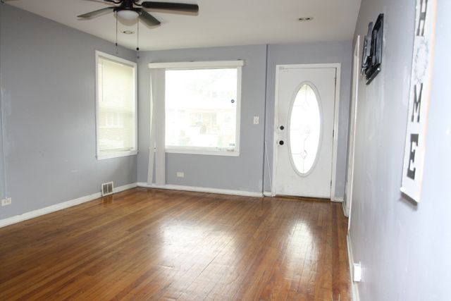 214 22nd Avenue, Bellwood, IL 60104