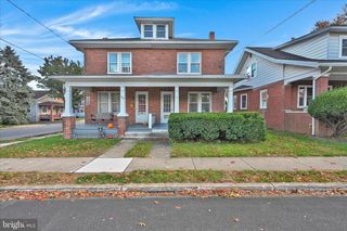 178 E WILLOW ST, Elizabethtown, PA 17022