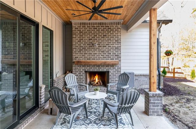 464 Stonehaven Court, Jasper, GA 30143
