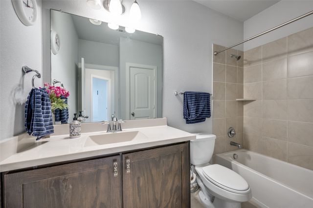 3115 Ivy Hill Lane, Irving, TX 75063