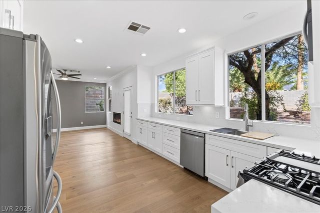 1101 Enderly Lane, Las Vegas, NV 89144